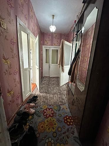 дом кировское: 🏡 Продается дом в тупике Логвиненко ▪️ 3 комнаты ▪️ Площадь: 64 м² ▪️ — 9