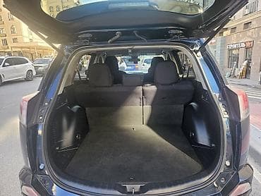 infinity fx: Toyota RAV4: 2018 г., 2.5 л, Автомат, Бензин, Кроссовер — 4