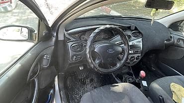 march: Ford Focus: 2003 г., 1.6 л, Механика, Бензин — 6