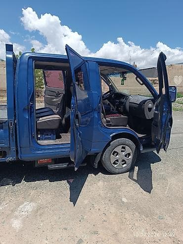 uni 260b: Hyundai Porter II двойная кабина, с бортовой платформой - Кузов — 1