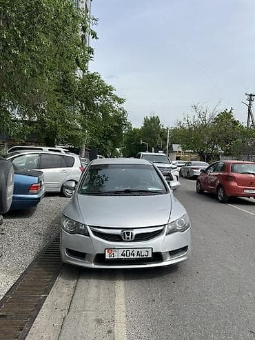 civic 2008: Honda Civic: 2009 г., 1.3 л, Автомат, Бензин, Седан — 5