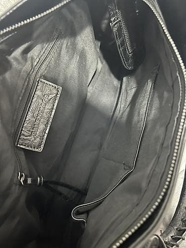 acne studio: Сумка-тоут в стиле Balenciaga City, чёрная. - Материал: фактурная — 4