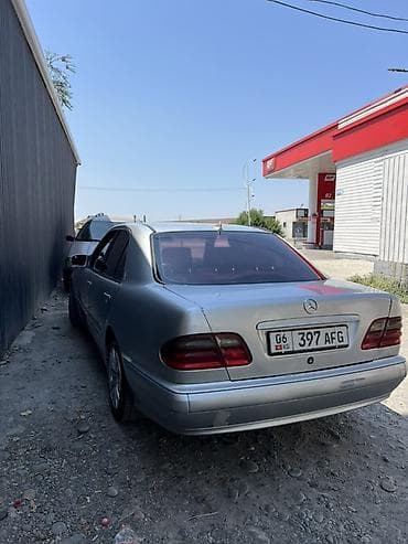спринтер короткий: Mercedes-Benz E-Class: 2002 г., 2.2 л, Механика, Дизель, Седан — 3
