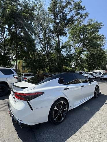 Toyota Camry: 2020 г., 2.5 л, Автомат, Бензин, Седан — 4