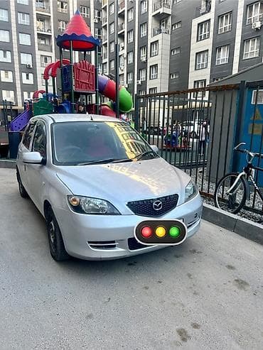 битон миксер: Mazda Verisa: 2003 г., 1.5 л, Вариатор, Бензин, Хэтчбэк — 1