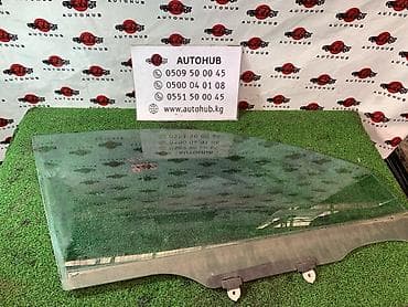 Боковое стекло FORD Focus РЕСТАЙЛИНГ 1.6 БЕНЗИН 2004 перед. прав