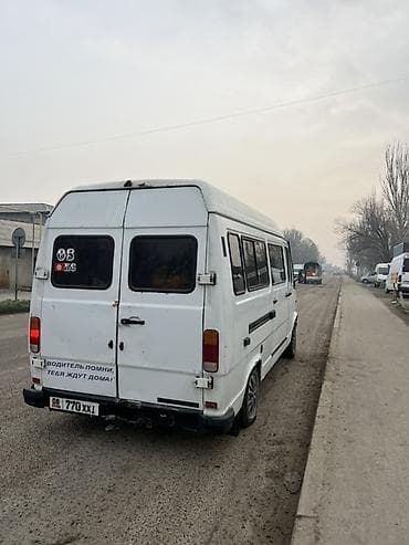 спринтер т1: Mercedes-Benz T1: 1997 г., 2.9 л, Механика, Дизель, Фургон — 5