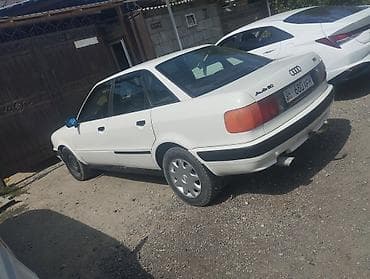 Audi 80: 1992 г., 2 л, Автомат, Бензин, Седан — 4