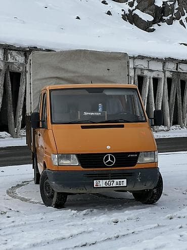 mersedes 203: Грузовой бортовой фургон Mercedes-Benz Sprinter 210D (оранжевый) - — 3