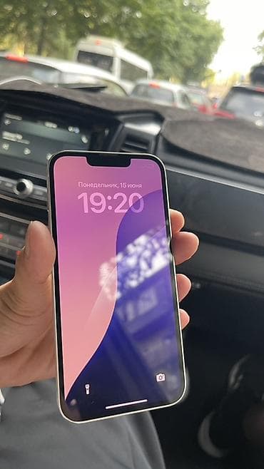 Техника и электроника: IPhone 13, Б/у, 256 ГБ, Белый, 78 % — 3