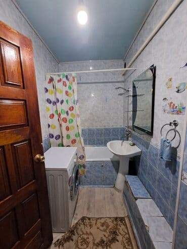 сниму 2х ком квартиру: 2 комнаты, Собственник — 4