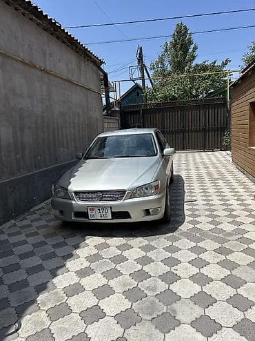 Lexus: Lexus IS: 2002 г., 2 л, Механика, Бензин, Седан — 4