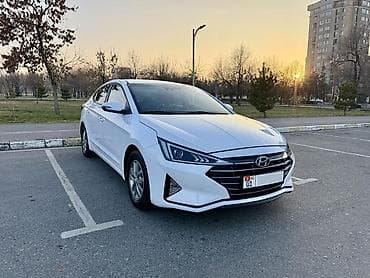 Продажа авто: Hyundai Avante: 2019 г., Автомат, Бензин, Седан — 3