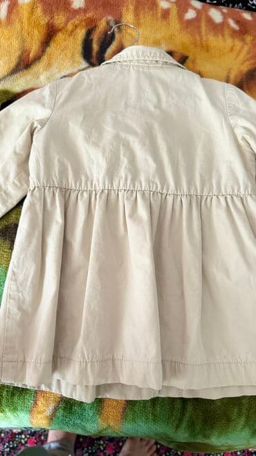 детские машины на аккумуляторе с пультом бишкек: Тренч 92-98 туура келет, маркировка 98 состояние жакшы — 1