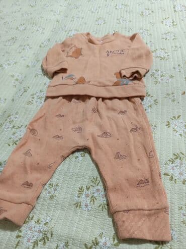 вещи для новорожденного: Чермый 300с двойка хб. 600. ОБЩИЙ___ 2,400 шапке — 3