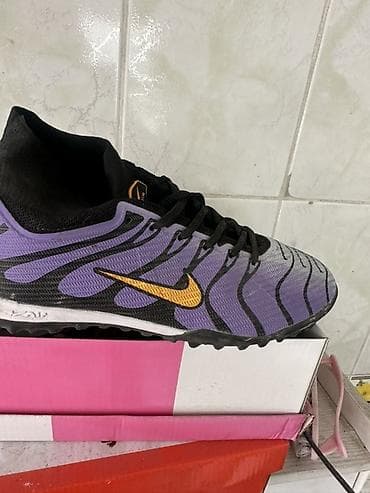 аир зумы: Легкие беговые кроссовки Nike с технологией Air Zoom. - Назначение — 3