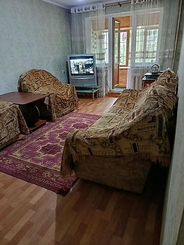 Недвижимость: 3 комнаты, Боконбаева/Уметалиева Собственник, Студентам, от 6 месяцев, С мебелью — 5