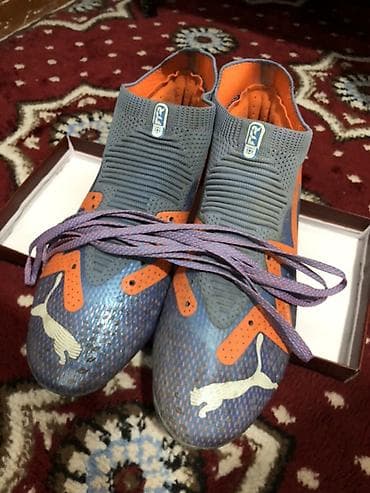 Футбольные бутсы Puma (модель с высоким носком-носок) - Тип: бутсы