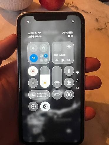 Компьютеры, ноутбуки и планшеты: IPhone 11, Б/у, 64 ГБ, Белый, Чехол, 91 % — 8