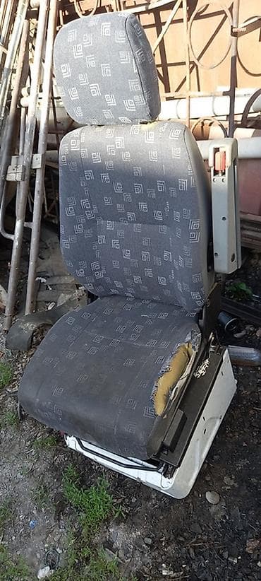 авто в такси: Переднее сиденье, Ткань, текстиль — 1