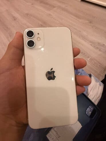 IPhone 11, Б/у, 128 ГБ, Белый, Чехол, 76 %