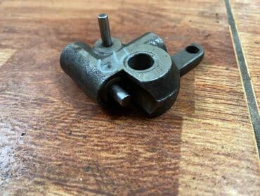 съемник для подшипников: Mitsubishi 4G64 натяжитель, Митсубиси 2.4 гидронатяжитель — 3