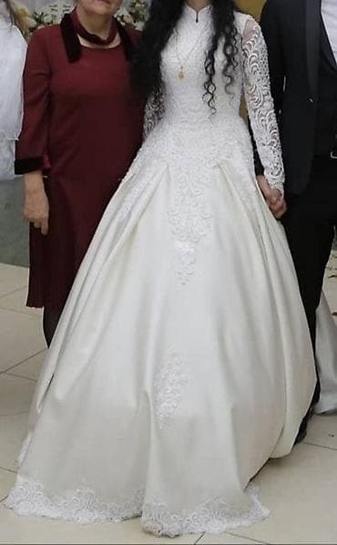 swarovski: Свадебное платье, Alvina Valenta, M, Дизайнерское, Закрытое, Со шлейфом, Атлас, Пышное, Турция, Камни Swarovski, Жемчуг, Кружево, Б/у — 3