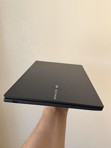 Ноутбуки и аксессуары: Продаю ноутбук ASUS VivoBook 15 в идеальном состоянии. Пользовались — 2