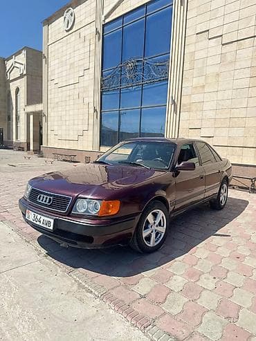 сидения ауди 100: Audi 100: 1992 г., Седан — 1