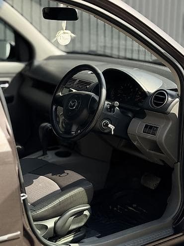 second tech: Mazda Demio: 2006 г., 1.3 л, Автомат, Бензин, Хэтчбэк — 5