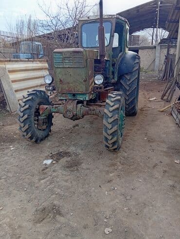 Трактор Т -40, колесный с плугом - Полный привод, высокая