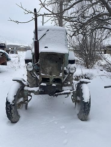 скутер на воду: Трактор МТЗ-80 - Колесный трактор универсально-пропашного класса. - — 3