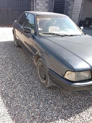 lc prado: Audi 80: 1992 г., 2 л, Механика, Бензин, Седан — 4