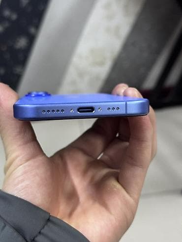 iphone adapter: IPhone 16, Б/у, 256 ГБ, Синий, Зарядное устройство, Защитное стекло, Чехол, 100 % — 4