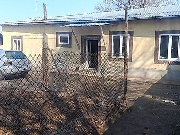 оборудование для бизнес: Продаю дом шестикомнатный город кара-балта село Алексеевка улица 8 — 1