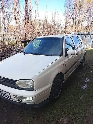 авто в рассрочка: Volkswagen Golf: 1996 г., 1.6 л, Механика, Бензин, Хэтчбэк — 1