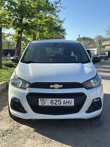 e60 m5: Chevrolet Spark: 2017 г., 1 л, Автомат, Бензин, Хэтчбэк — 4