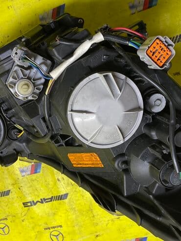 ниссан марч фары: Передняя левая фара Subaru Оригинал, Япония — 3