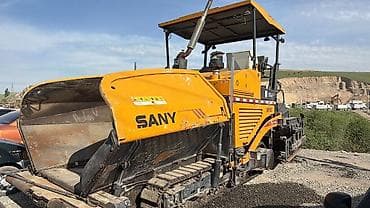 трактор гусеничный: Аренда : Асфальтоукладчик SANY (гусеничный) Описание: - — 2