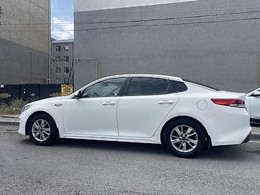 Транспорт: Kia K5: 2017 г., Автомат, Газ, Седан — 2