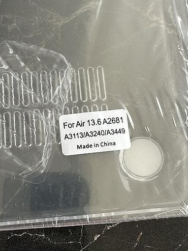 плендер: Прозрачный пластиковый чехол-накладка для ноутбука Apple MacBook Air — 2