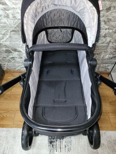 куртка на девочку 3 4 года: Коляска, цвет - Черный, Б/у — 4