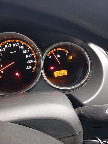 митсубиси спейс стар: Honda Fit: 2006 г., 1.3 л, Автомат, Хэтчбэк — 2