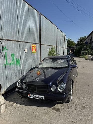 Транспорт: Mercedes-Benz E-Class: 1997 г., 2 л, Механика, Бензин, Седан — 2