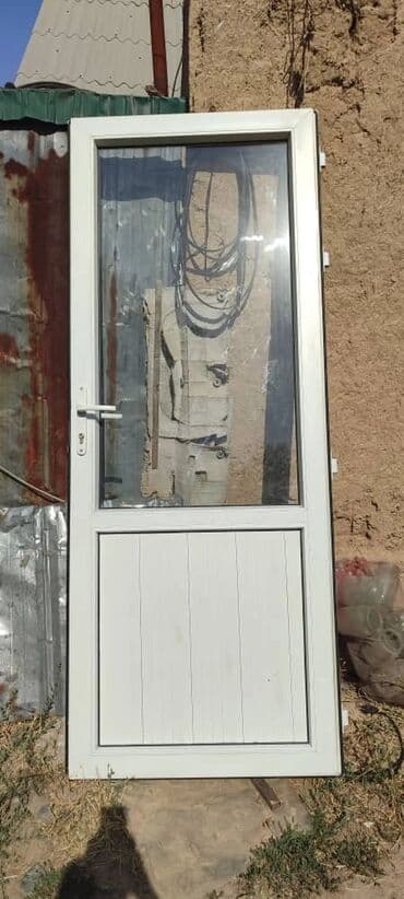 Продукты питания: 2 кабинки раньше были IP телефония !!!Дверь √1 высота 2,44м. ширина — 10