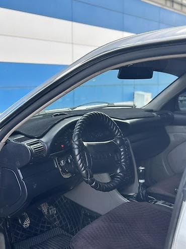 gs300 2005: Audi A6: 1995 г., 2.6 л, Бензин, Седан — 5