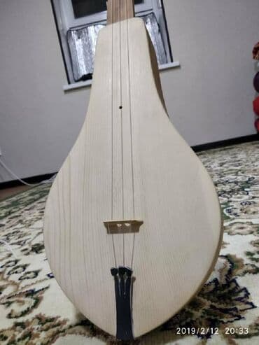 микрофон с колонками: Туюк ОРУК комуз новый звучание на должном уровне !!! Срочная цена!!! — 1