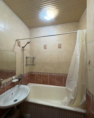 3 3: 3 комнаты, 63 м², Аламедин-1 мкр 105 серия, 1 этаж, Евроремонт — 7