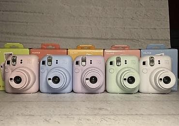 вскрытая камера: FUJIFILM instax mini 12 — моментальная камера формата mini — 2
