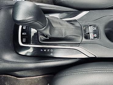 рага авто: Toyota Corolla: 2021 г., 1.8 л, Вариатор, Гибрид, Седан — 9